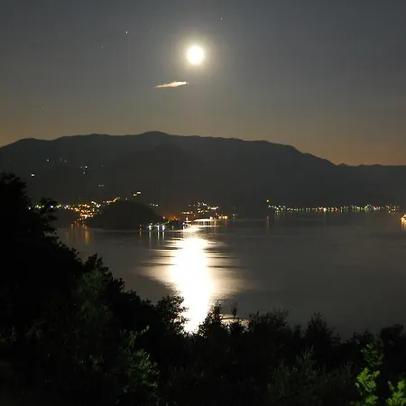 Beautiful Dream *